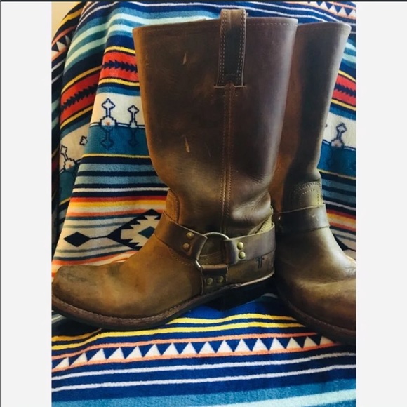 🍁SALE🍁Women’s Frye 12R Harness Boots🍂 - Picture 4 of 6